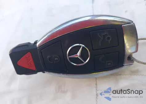 2012 Mercedes-Benz E 350 z USA, uszkodzony, nr VIN WDDHF5KB4CA642772